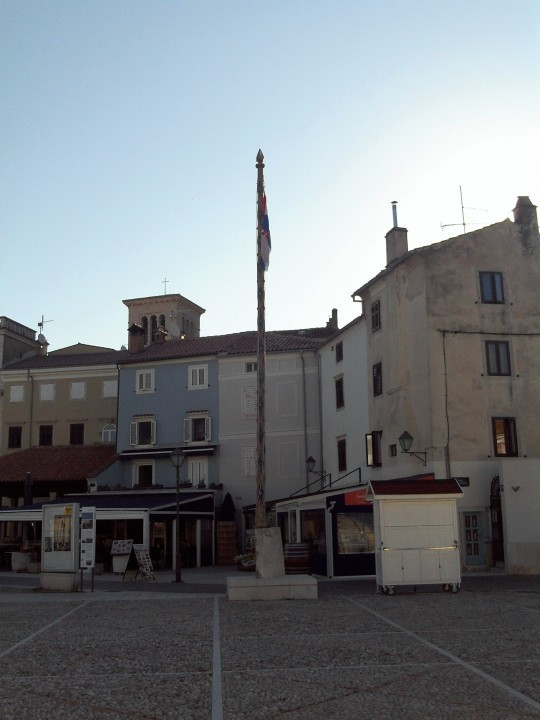 53 Cres Stadt