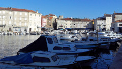 65 Cres Stadt