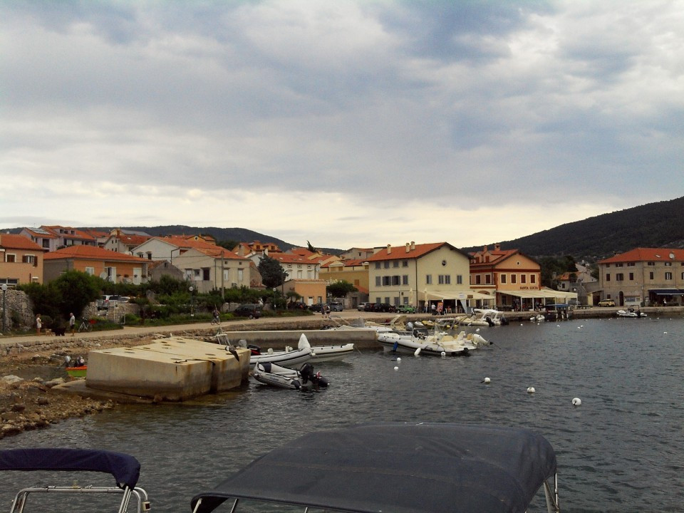 89 Cres Stadt