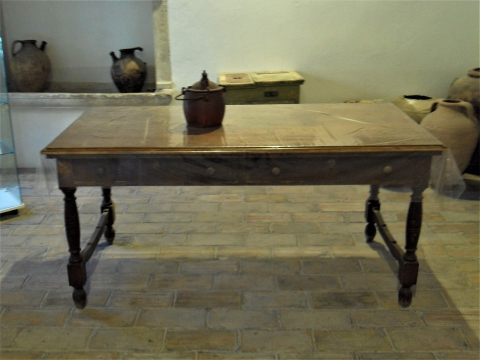 107 Cres Stadt Museum