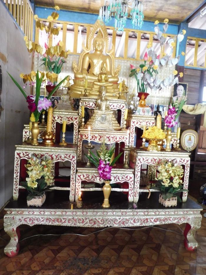 Klong Son Tempelzeremonie Buddha Day