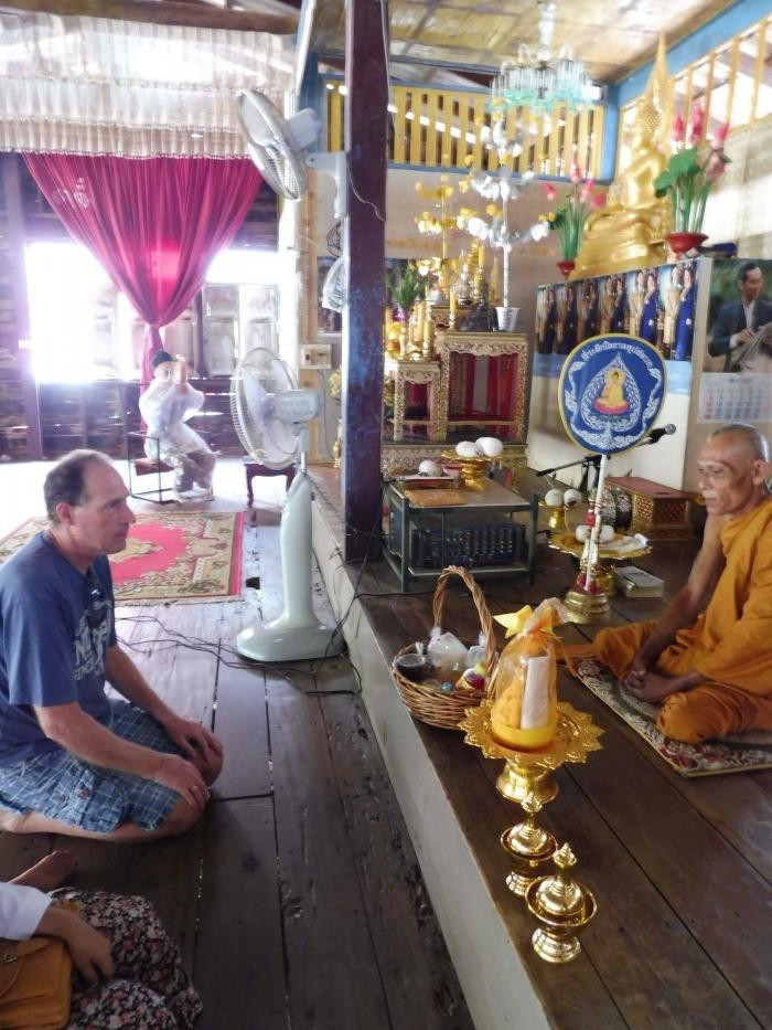 Klong Son Tempelzeremonie Buddha Day