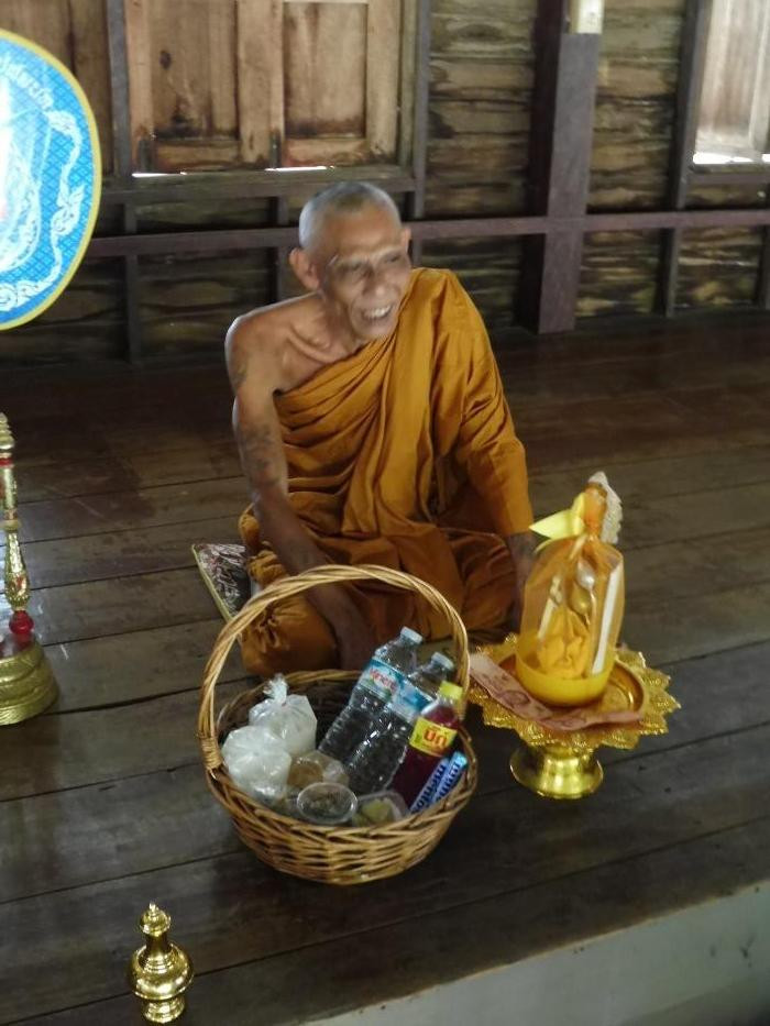 Klong Son Tempelzeremonie Buddha Day