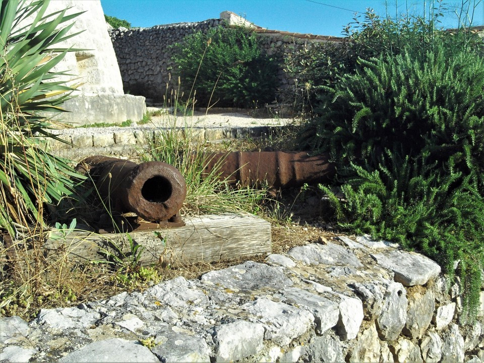 137 Cres Wehrturm