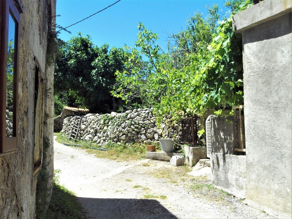 10 Cres 2019 Podol