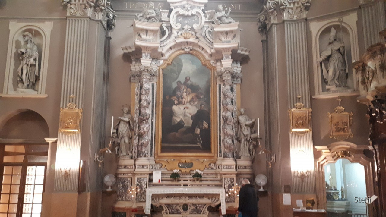 Heiliger Nepomuk Pfarrkirche Sankt Peter und Paul in Torri del Benaco