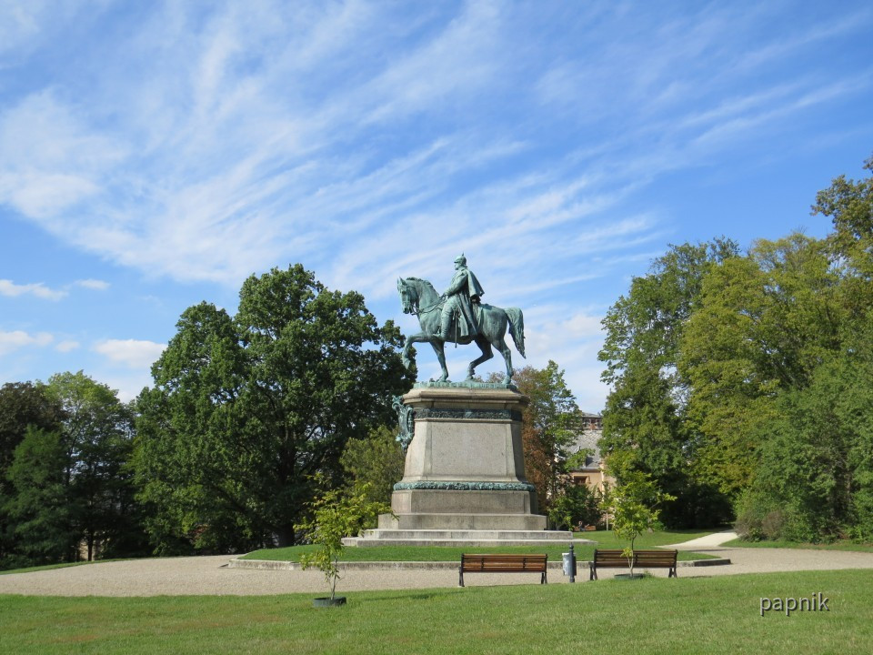 Herzog Ernst II. im Hofgarten