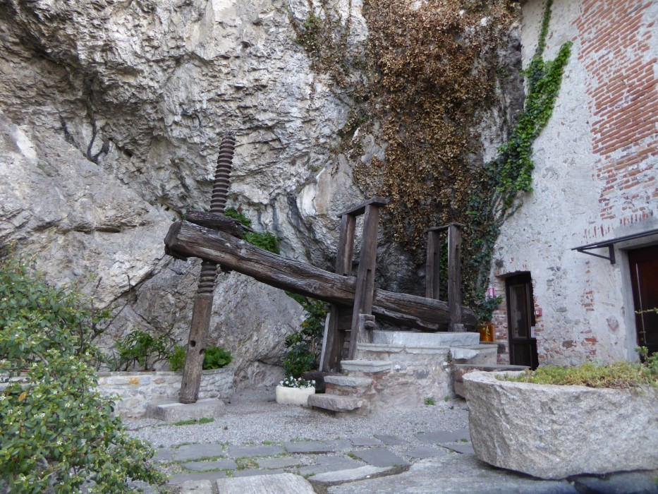 Lago Maggiore Kloster Santa Caterina del Sasso