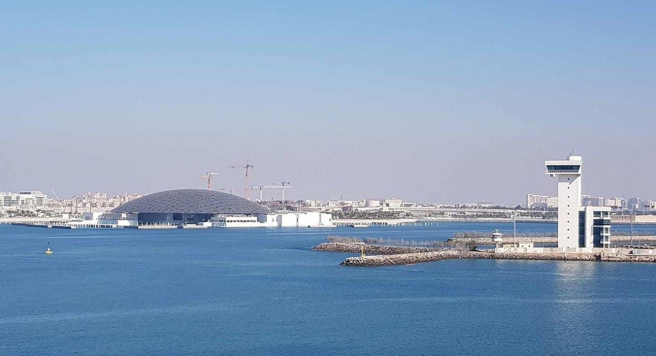 Abu Dhabi4_01