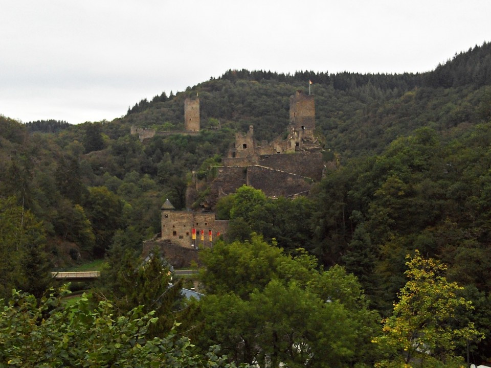 09 Manderscheid Burgen
