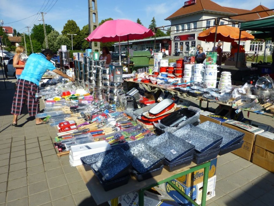 Budakeszi, Markt, Hausrat