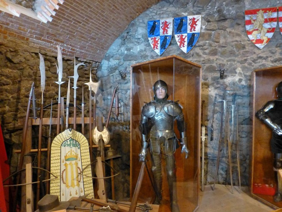 Visegrád, Burg, Waffenausstellung