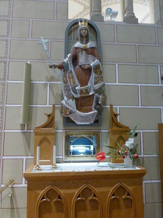 Veszprém, Kathedrale St. Michael, Giselaaltar