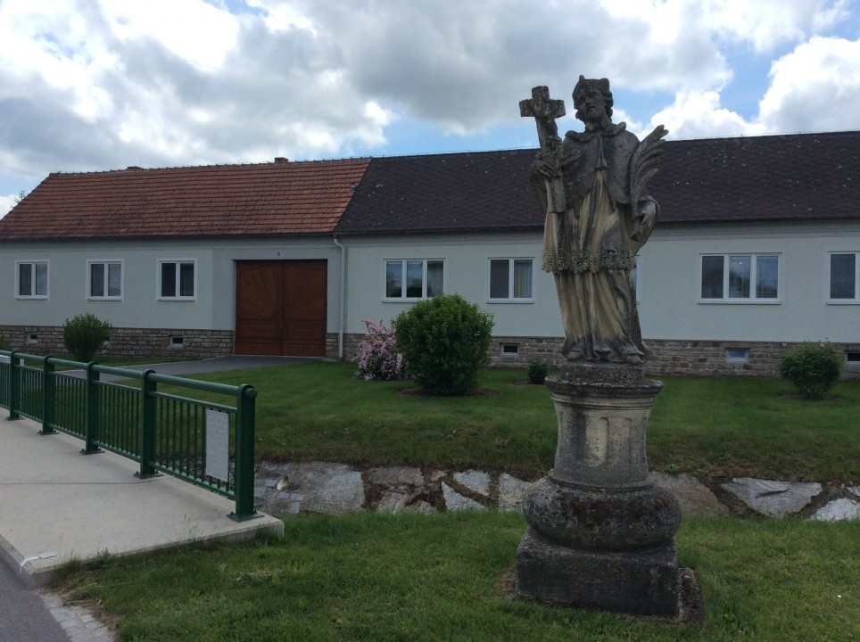 Prutzendorf < Nepumuk