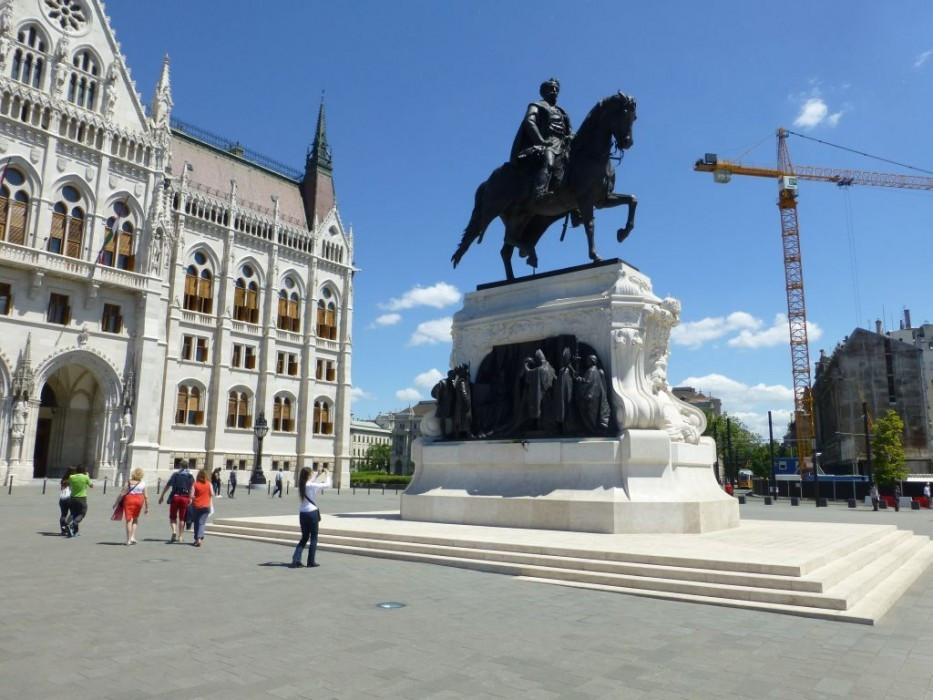 Budapest, Parlament, Andrássy-Denkmal