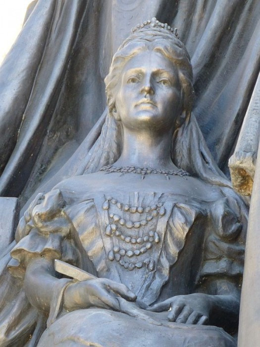 Budapest, Parlament, Andrássy-Denkmal, Krönungsrelief, Elisabeth