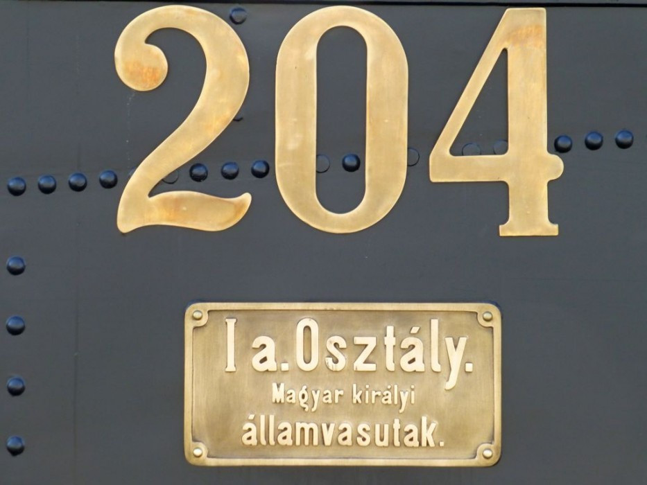 Nostalgiezug Budapest - Gödöllő, Lok 204