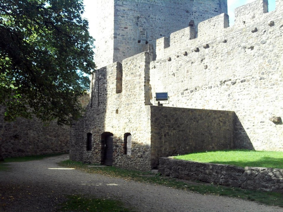 24 Kasselburg