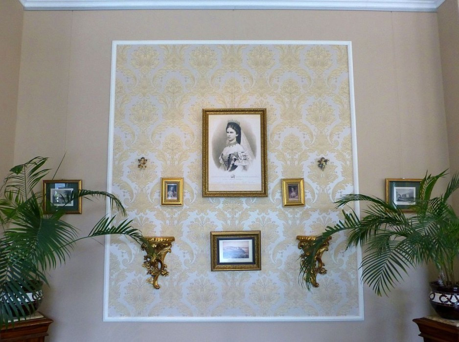 Gödöllő, Hotel Erzsébet kitályné, Bilderecke