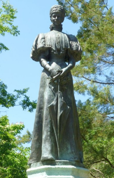 Gödöllő, Elisabeth-Denkmal
