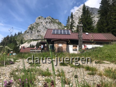 Vier Hütten Wanderung