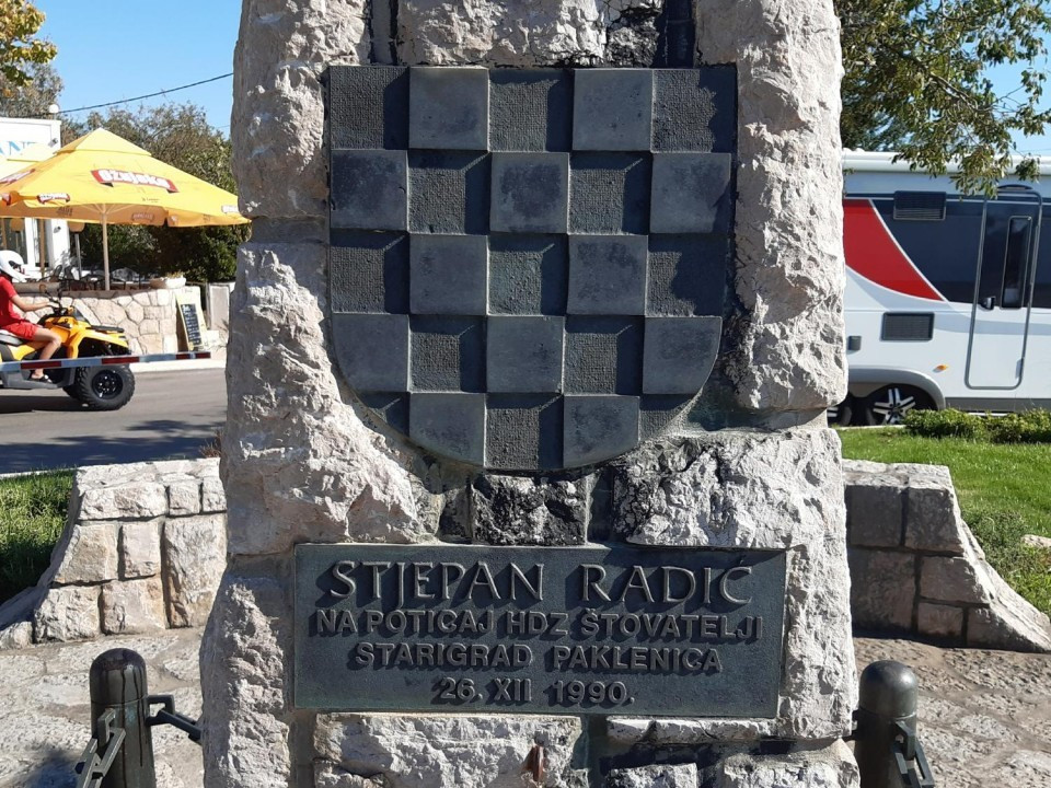 10 Starigrad-Paklenica