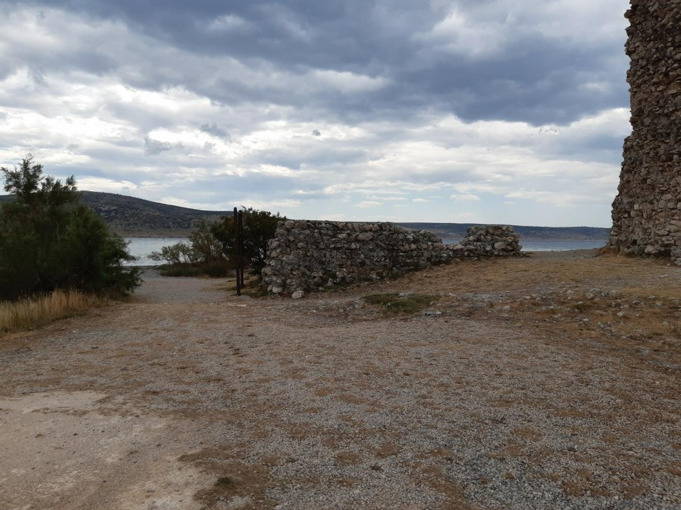 82 Starigrad-Paklenica