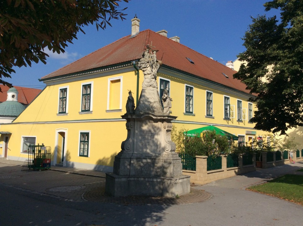 Wulzeshofen < Nepomuk