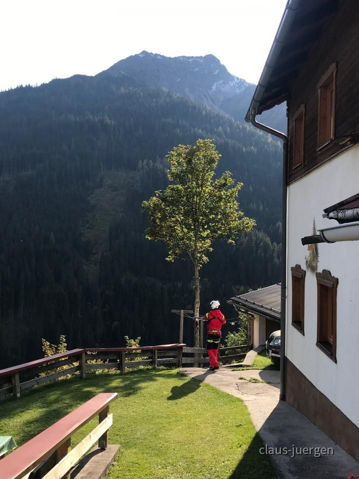 ?random=227211761&maxWidth=0&embedded=0&thumbnail=large