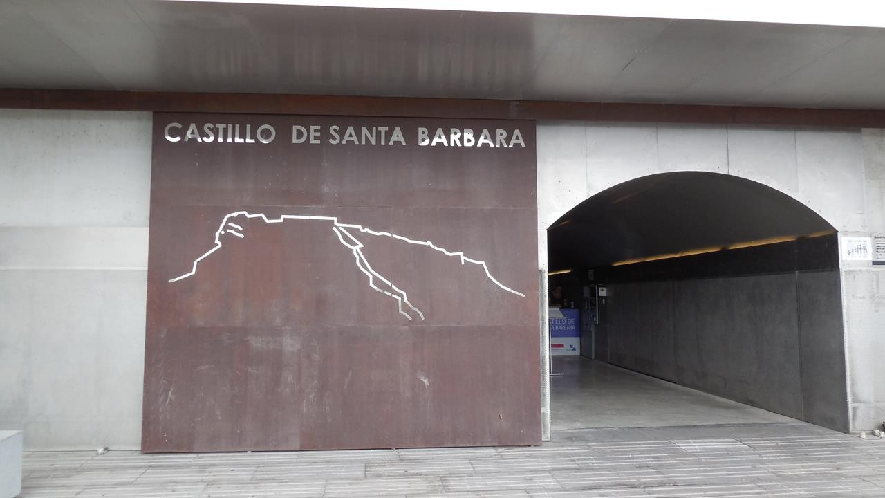 Alicante_Burg_02