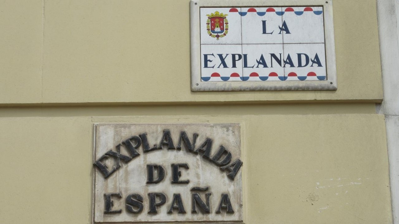 Esplanade_01