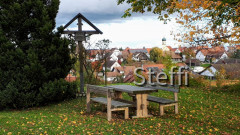 Rastplatz für Wanderer oberhalb unseres Dorfes
