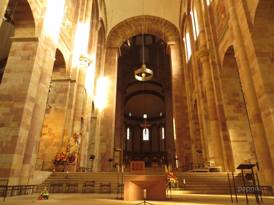 Altarraum Dom zu Speyer