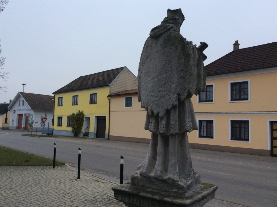 Niedersulz < Nepomuk