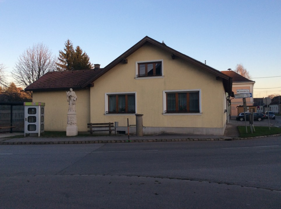 Großinzersdorf < Nepomuk