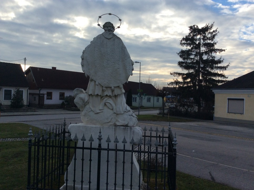 Großkrut < Nepomuk