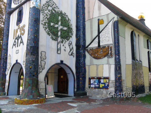 Hundertwasserkirche