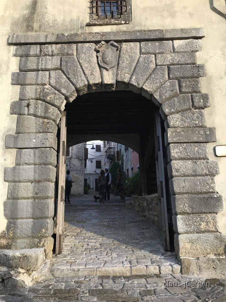 ?random=0&maxWidth=0&embedded=0&thumbnail=large