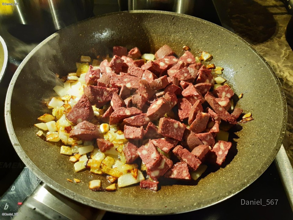 06_Blunzengröstl
