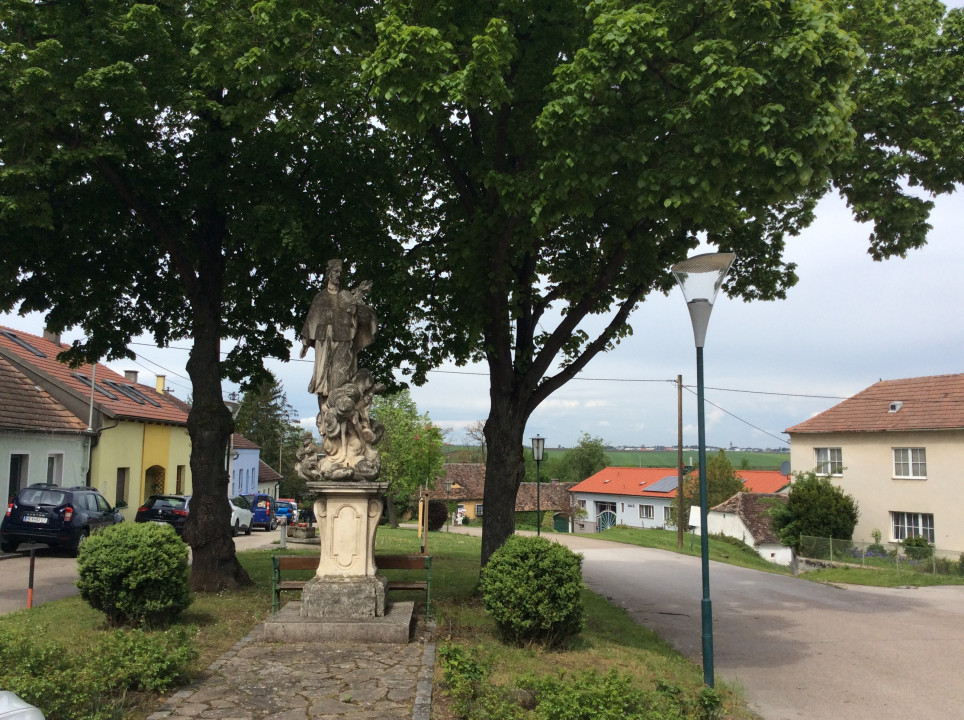 Aspersdorf < Nepomuk