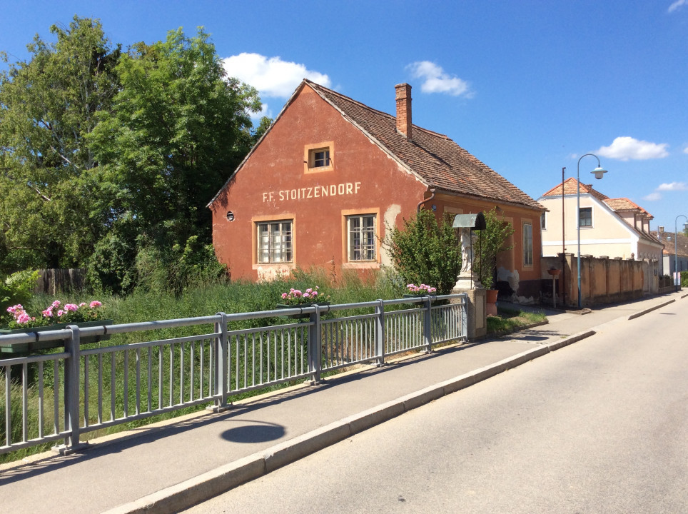 Stoizendorf < Nepomuk