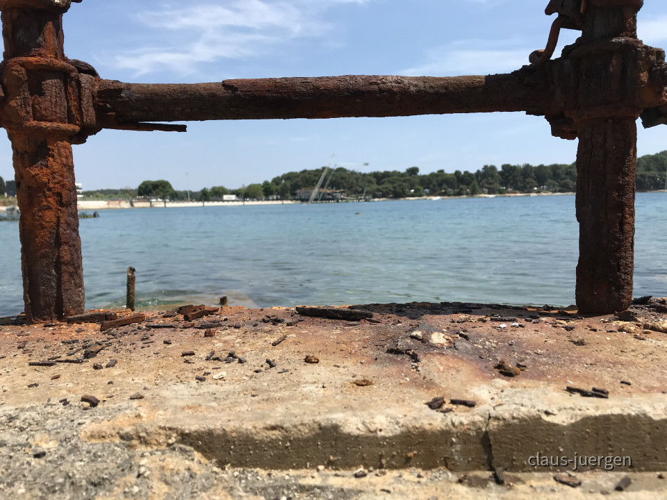 C521426F-C5B2-48FE-A073-17776E9EFB05