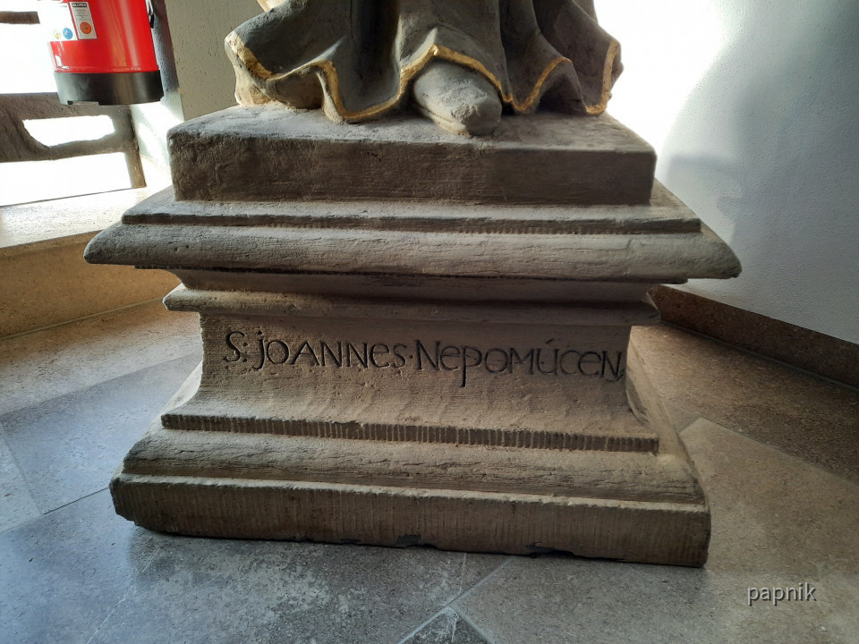 Sockel Nepomuk St. Vitus Wülfershausen