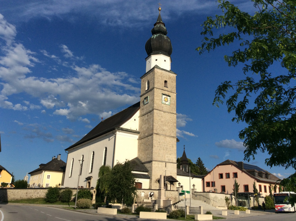 Eugendorf < Nepomuk