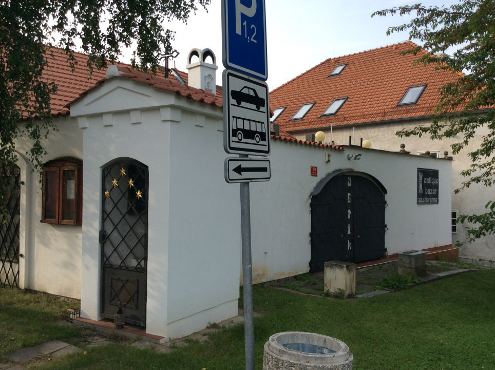 Týn nad Vltavou < Nepomuk
