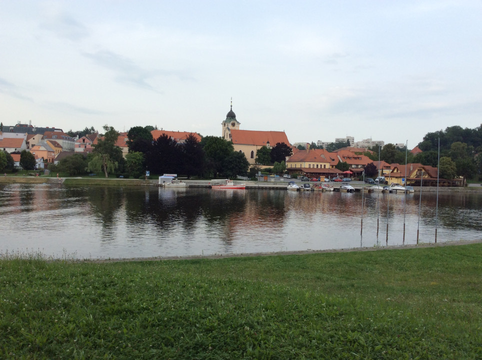 Týn nad Vltavou < Nepomuk