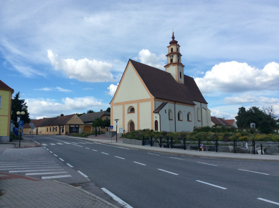 Ševětín < Nepomuk