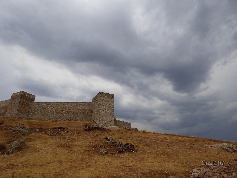 Burg 09