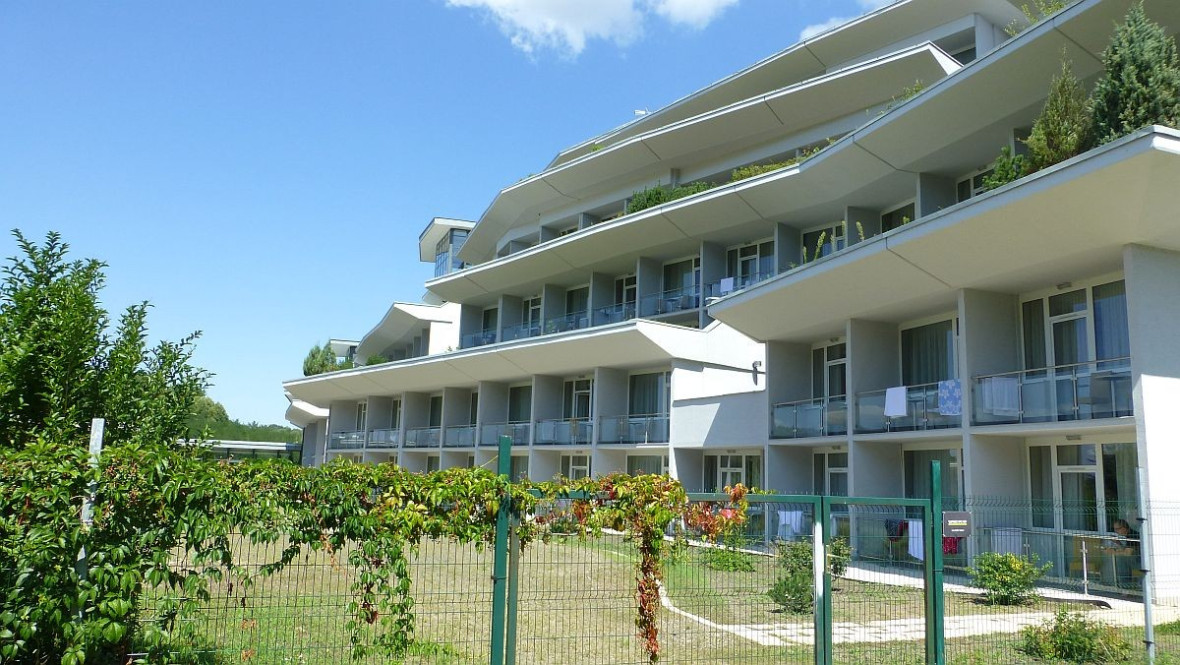 Egerszalók, Thermal- und Erlebnisbad, Hotelbalkone