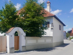 D: Stötten am Auerberg Landkreis Ostallgäu Schwaben Bayern Hausfigur